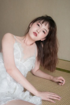 小洁和公H文翁熄合集视频